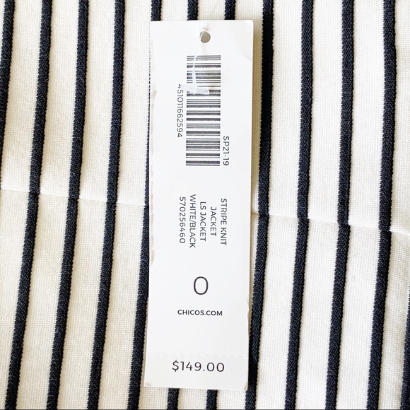CHICO’S Black and White Striped Knit Jacket Size 0 - Picture 7 of 8